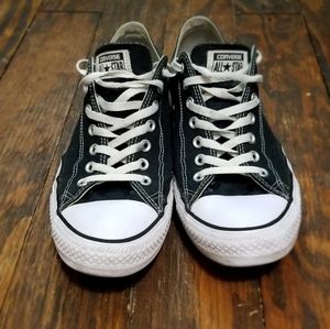 Black Converse Lowtops